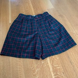 VINTAGE Karen Scott Plaid Shorts Sz 14